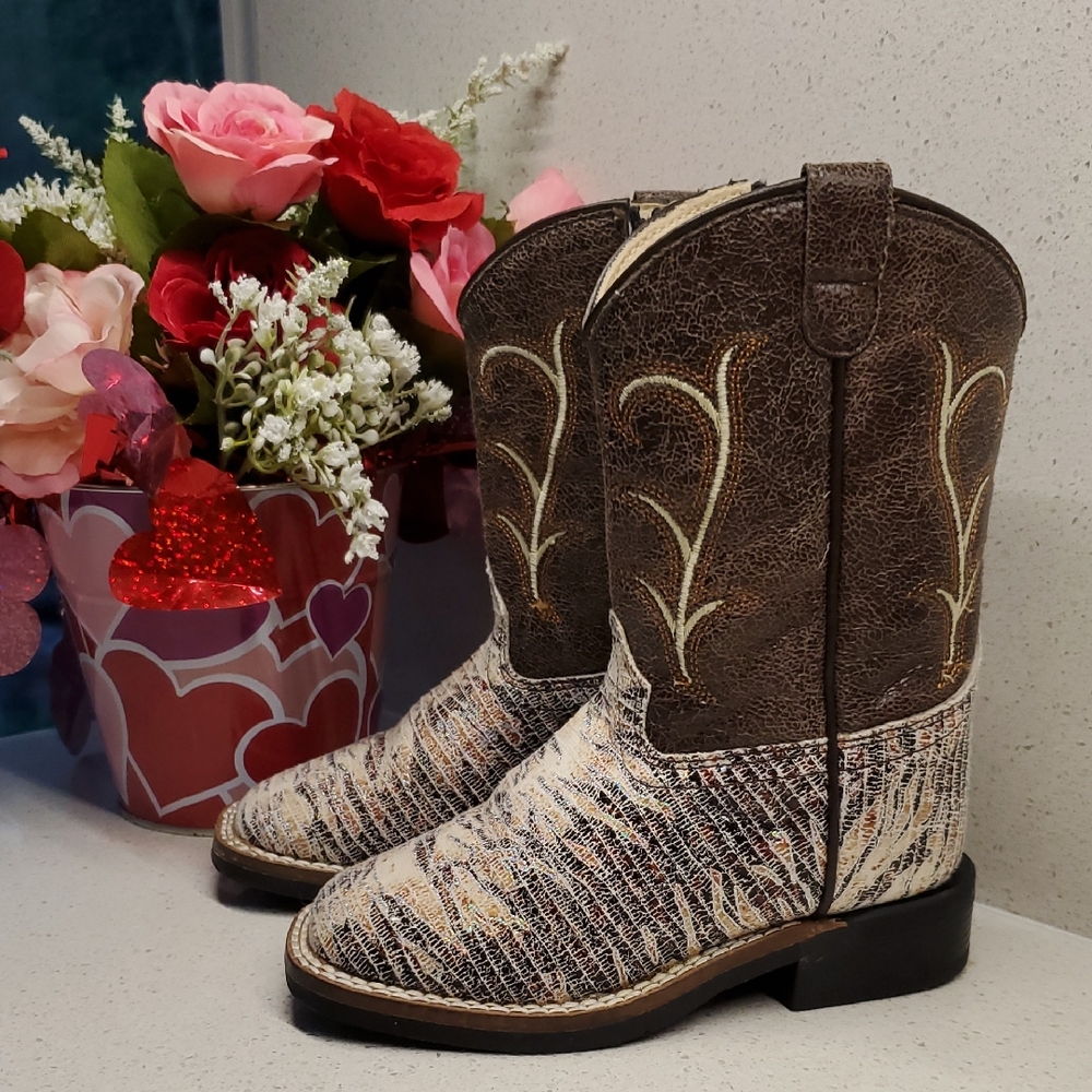 Youth OLD WEST Western Boots (sz 7)